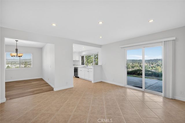 5532 E Vista Del Este, Anaheim, CA 92807