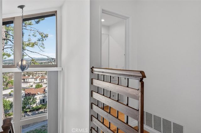 5532 E Vista Del Este, Anaheim, CA 92807