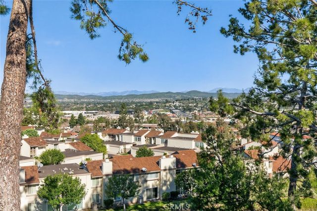 5532 E Vista Del Este, Anaheim, CA 92807