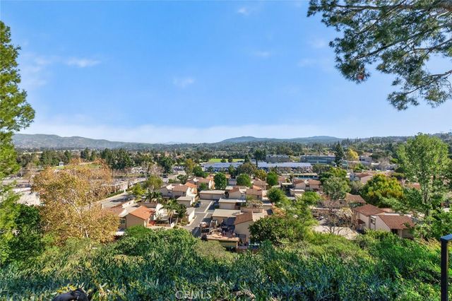 5532 E Vista Del Este, Anaheim, CA 92807