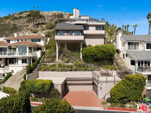 15 N Vista De Catalina, Laguna Beach, CA 92651