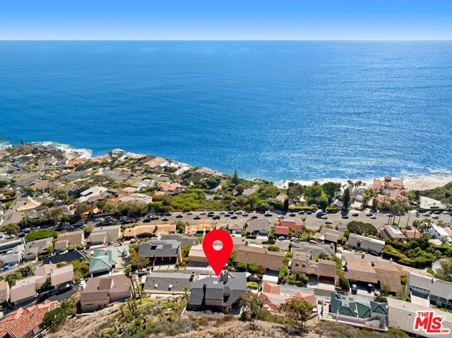 15 N Vista De Catalina, Laguna Beach, CA 92651