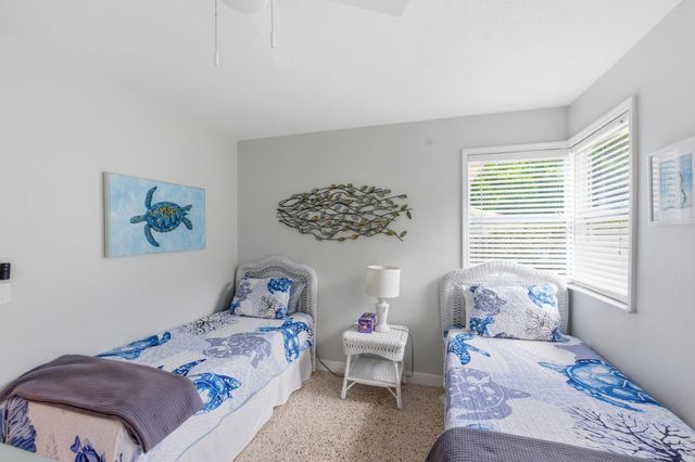 7 Belair Drive, Boynton Beach, FL 33435