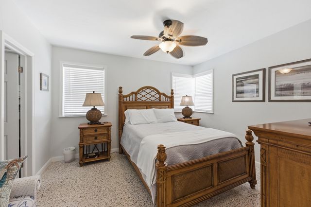 7 Belair Drive, Boynton Beach, FL 33435