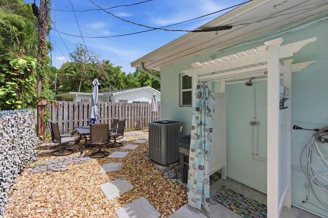 7 Belair Drive, Boynton Beach, FL 33435