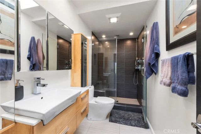 11744 Moorpark F, Studio City, CA 91604