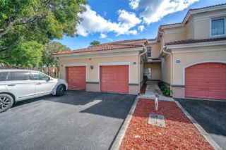 2532 Centergate Dr 201, Miramar, FL 33025