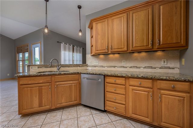 1436 Glenbrook Avenue, Louisville, OH 44641