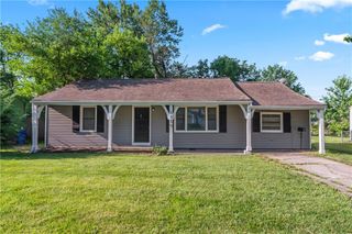 1113 E Cedar Street, Olathe, KS 66061