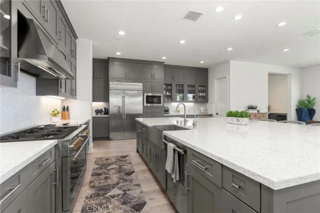 17281 Cobblestone, Huntington Beach, CA 92649