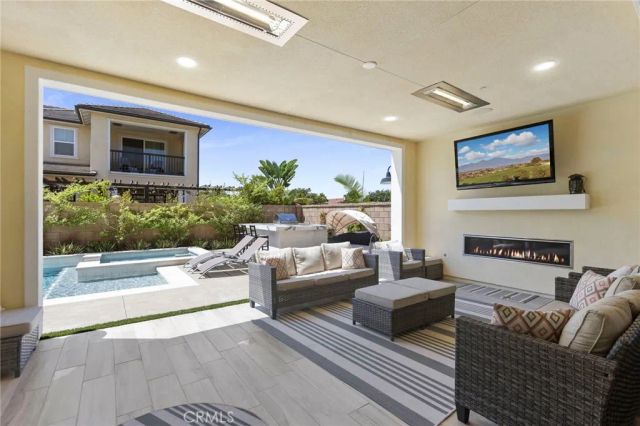 17281 Cobblestone, Huntington Beach, CA 92649
