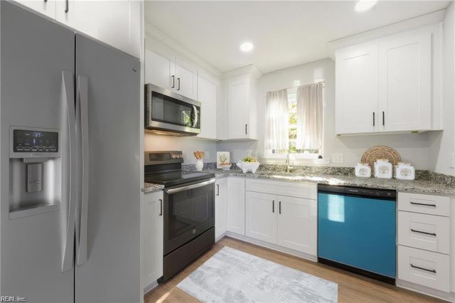 5545 Lambdin ARCH, Virginia Beach, VA 23455