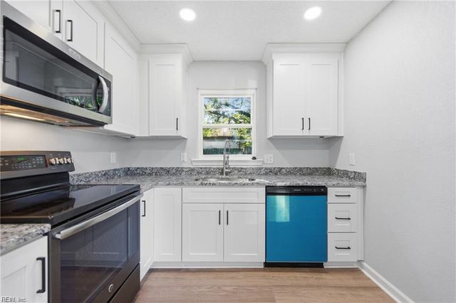 5545 Lambdin ARCH, Virginia Beach, VA 23455