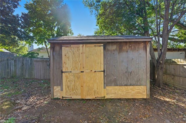 5545 Lambdin ARCH, Virginia Beach, VA 23455