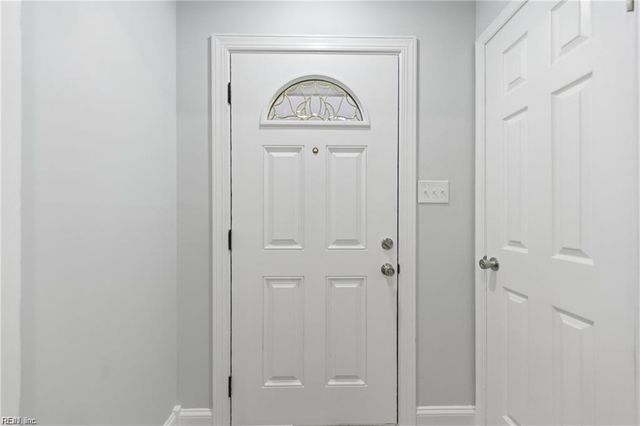 5545 Lambdin ARCH, Virginia Beach, VA 23455