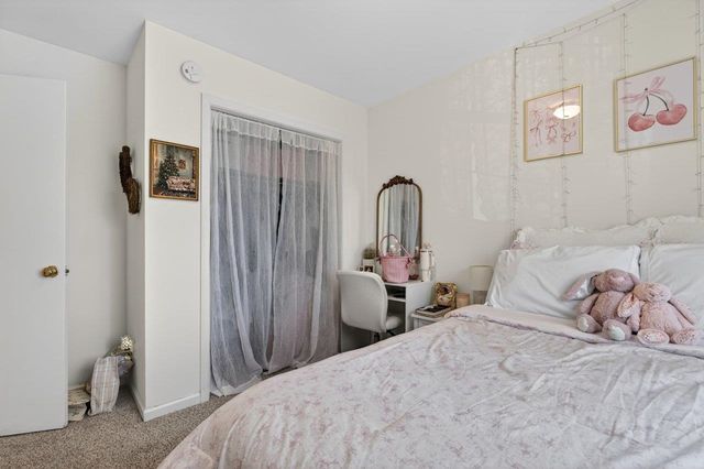 492 PHEASANT RUN CIR, Harrisonburg, VA 22801