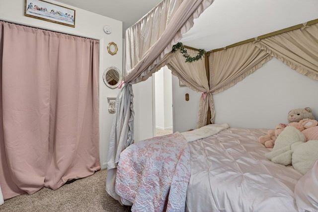 492 PHEASANT RUN CIR, Harrisonburg, VA 22801