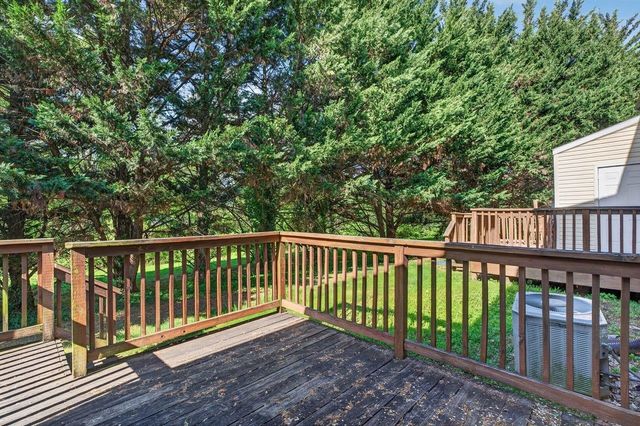 492 PHEASANT RUN CIR, Harrisonburg, VA 22801