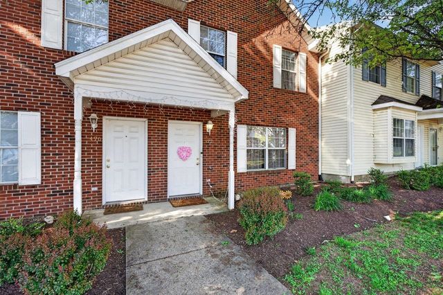 492 PHEASANT RUN CIR, Harrisonburg, VA 22801