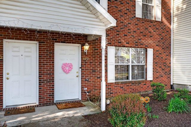 492 PHEASANT RUN CIR, Harrisonburg, VA 22801