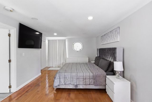 57 Carriage House Path, Ashland, MA 01721