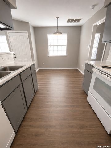 6302 WADDESDON WOOD, San Antonio, TX 78233