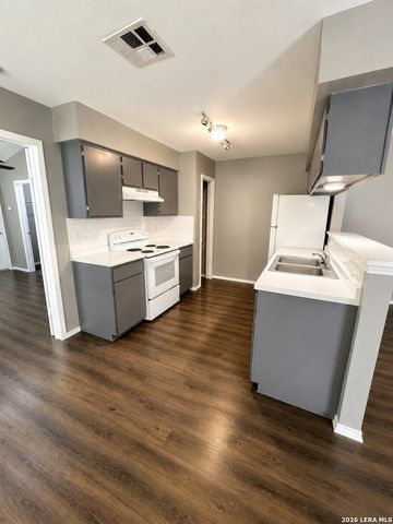 6302 WADDESDON WOOD, San Antonio, TX 78233