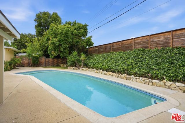 6701 Neddy Avenue, West Hills (los Angeles), CA 91307