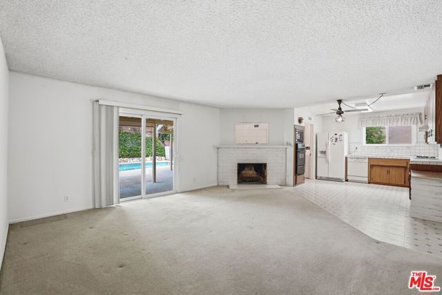 6701 Neddy Avenue, West Hills (los Angeles), CA 91307