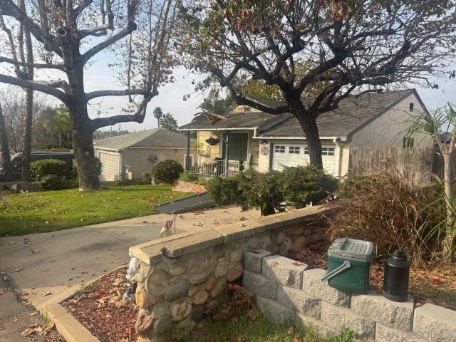 7104 Hybeth Dr, La Mesa, CA 91941