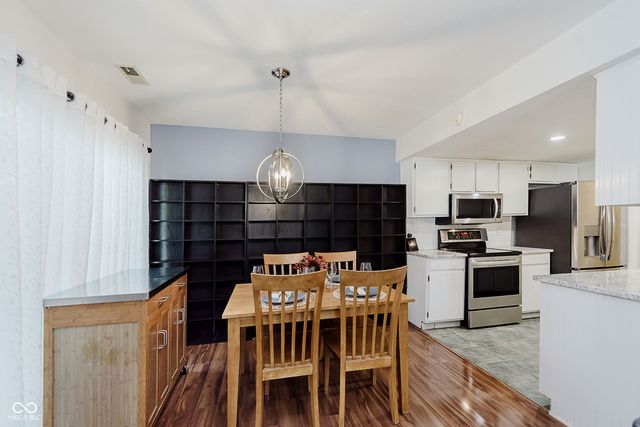 9017 Cinnebar Drive, Indianapolis, IN 46268