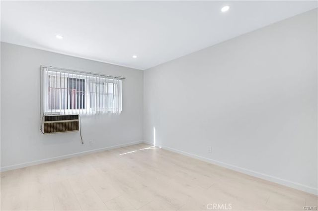 580 W Stocker Street 6, Glendale, CA 91202