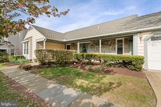 5406 CLUBSIDE LN, Centreville, VA 20120