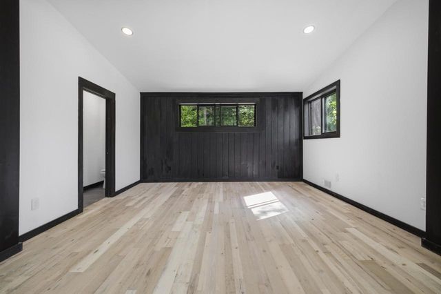 436 Walworth AVENUE, Fontana, WI 53125