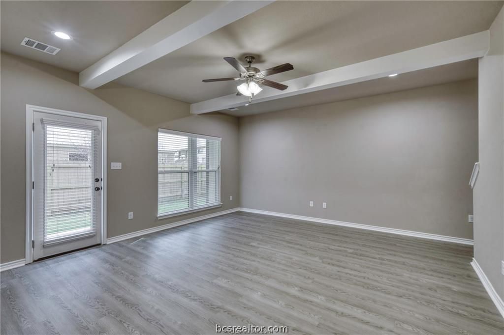 535 Momma Bear Drive, College Station, TX 77845 — photo 4