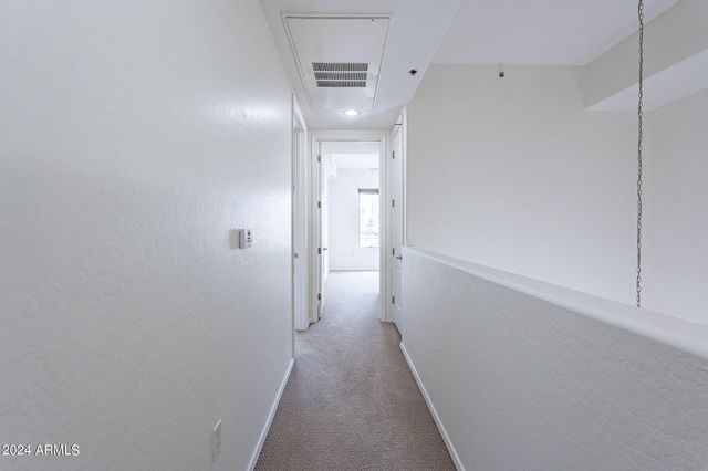 17 W VERNON Avenue W 11, Phoenix, AZ 85003