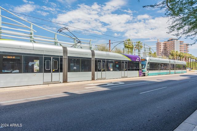 17 W VERNON Avenue W 11, Phoenix, AZ 85003