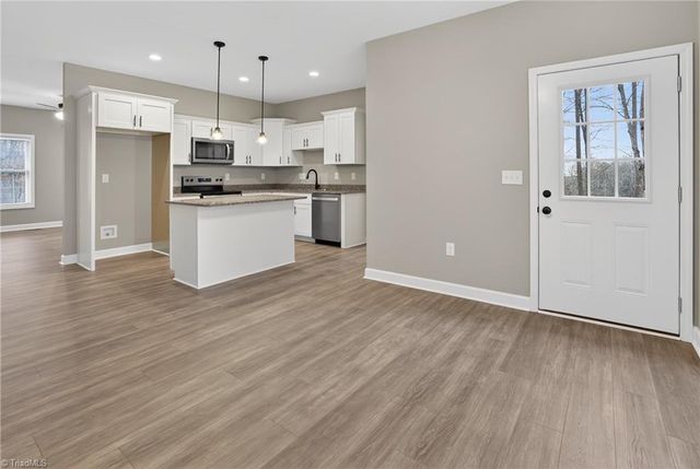 1014 Freedom Trail, Asheboro, NC 27205