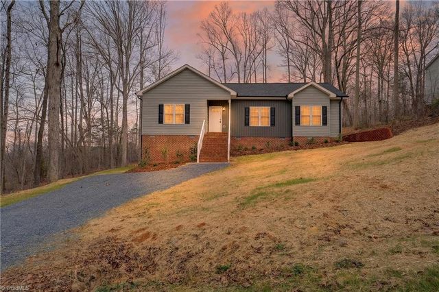 1014 Freedom Trail, Asheboro, NC 27205
