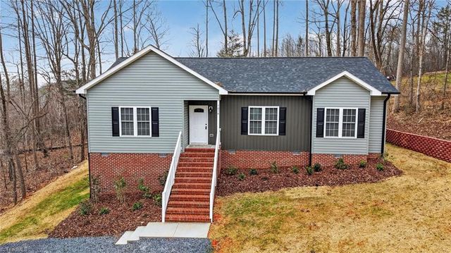 1014 Freedom Trail, Asheboro, NC 27205