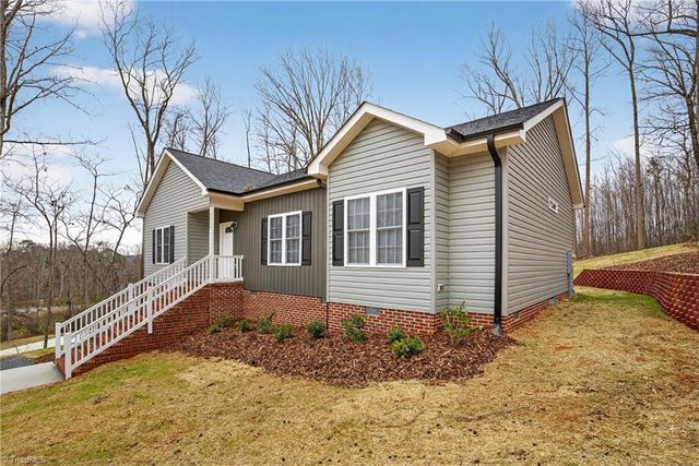 1014 Freedom Trail, Asheboro, NC 27205
