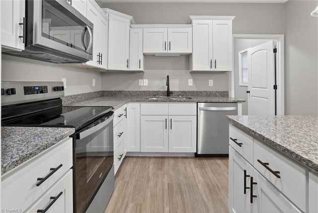 1014 Freedom Trail, Asheboro, NC 27205