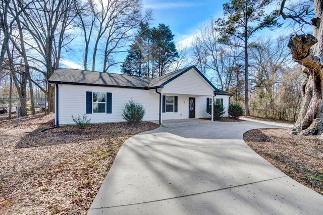 7 W 2nd Street, Williamston, SC 29697