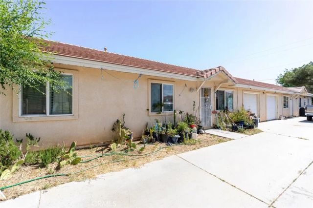 38726 4th Street East, Palmdale, CA 93550