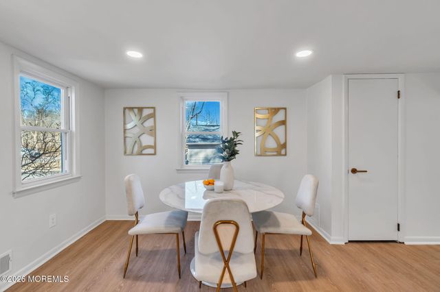 6 Sadie Lane, New Egypt, NJ 08533