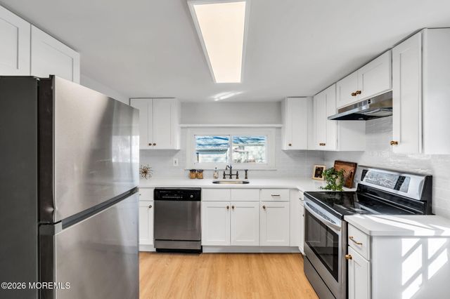 6 Sadie Lane, New Egypt, NJ 08533