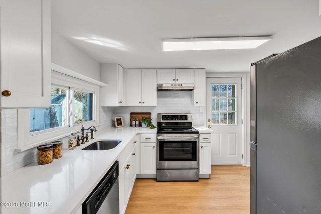 6 Sadie Lane, New Egypt, NJ 08533