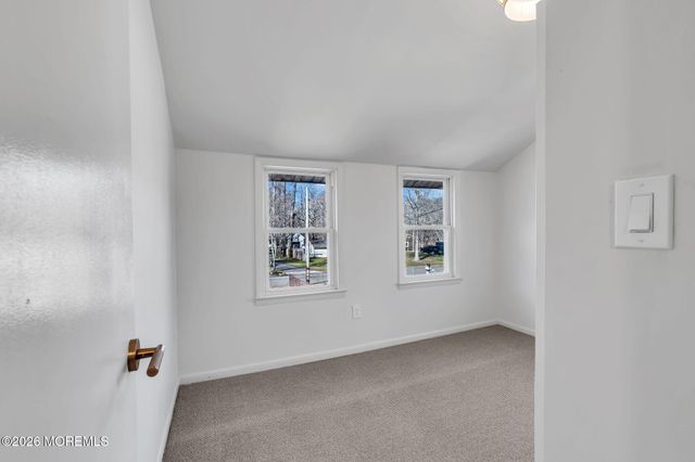 6 Sadie Lane, New Egypt, NJ 08533