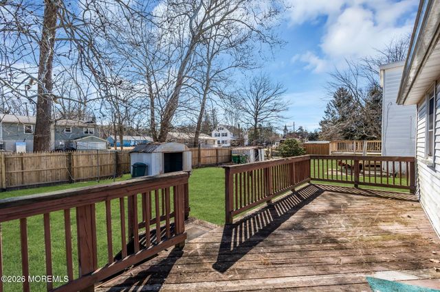 6 Sadie Lane, New Egypt, NJ 08533