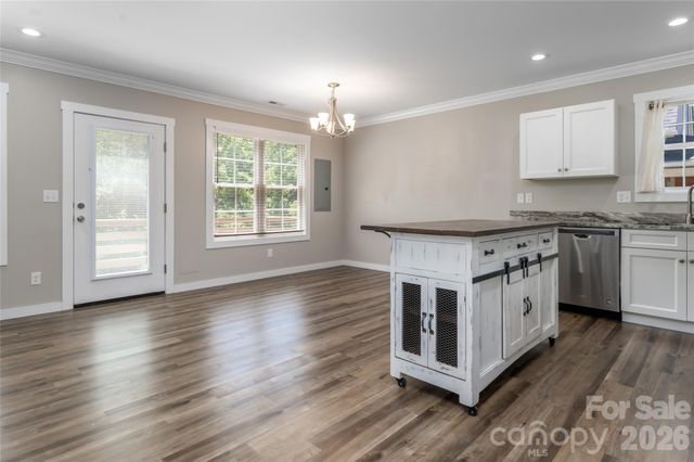 38 Old County Home Road, Asheville, NC 28806